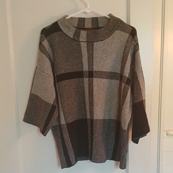 Belldini Sweaters - Belldini Black and Gray Sweater with Cowl Design